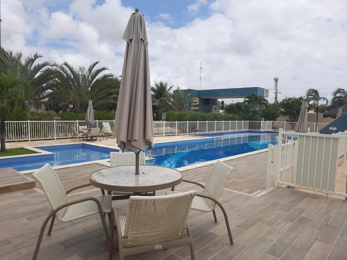 Fantastica Casa 4 Quartos Proxima A Praia Em Condominio Fechado ! 아라카주 외부 사진
